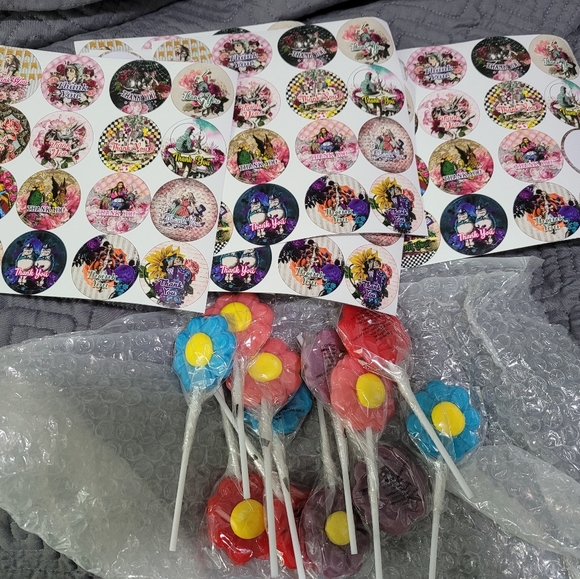 Alice in Wonderland Party decorations
